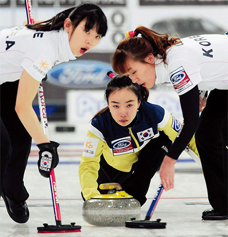 한국 여자 컬링은 평창에서 메달을 노리고 있다. (사진제공=2018평창동계올림픽 대회 조직위원회)